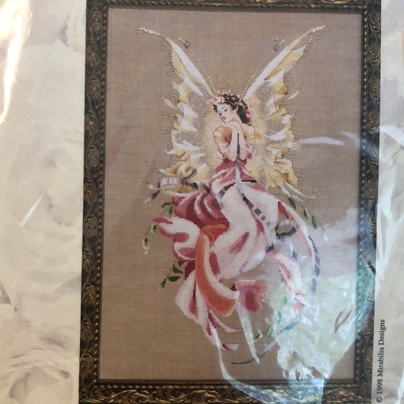 NIP Mirabilia “Titania, Queen of the Fairies” by Nora Corbett cross-stitch 18x11 - Picture 3 of 5